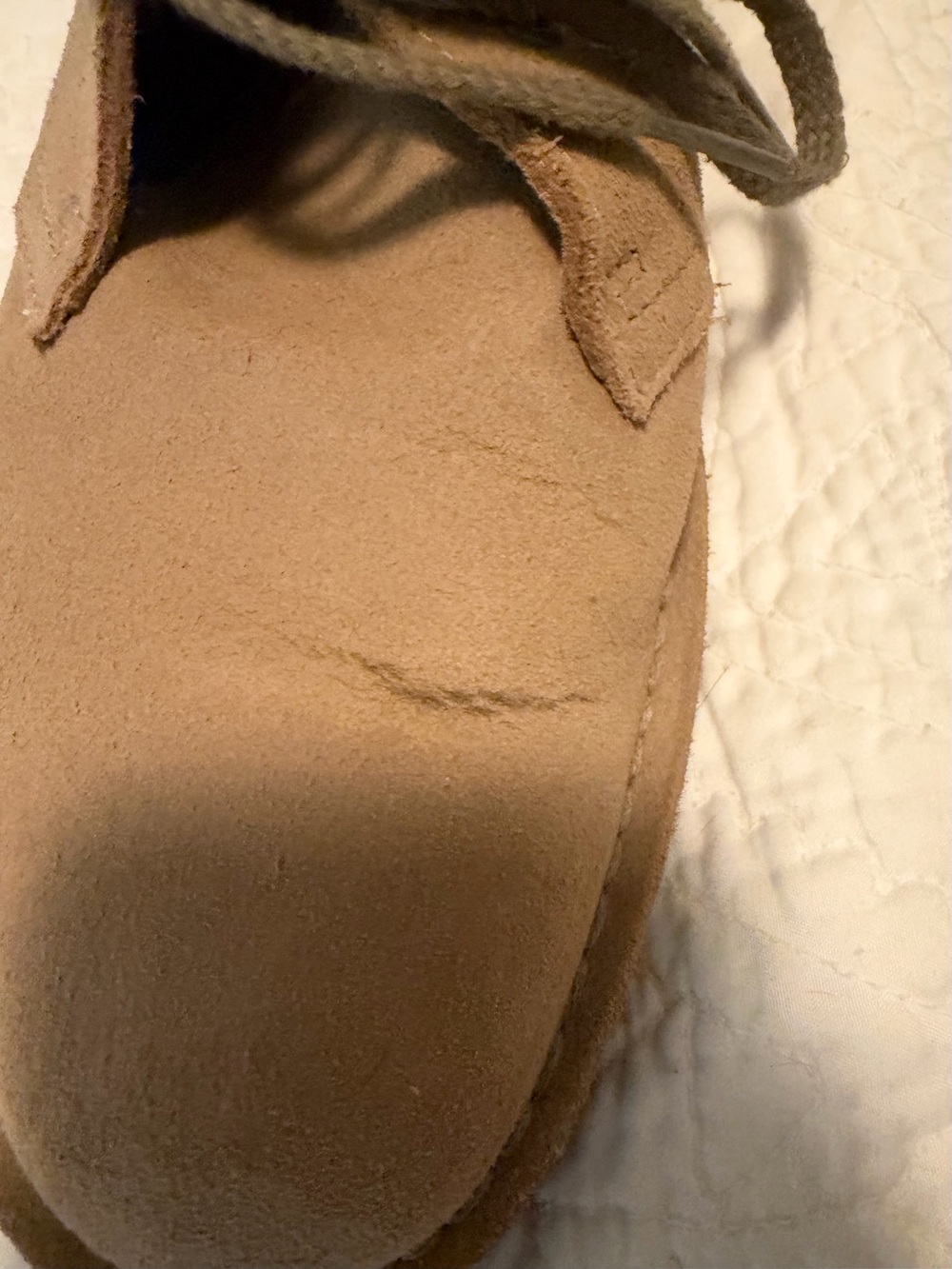 Clarks Originals Signature Suede Desert Chukka Casual Boot in Sand - Picture 9 of 10